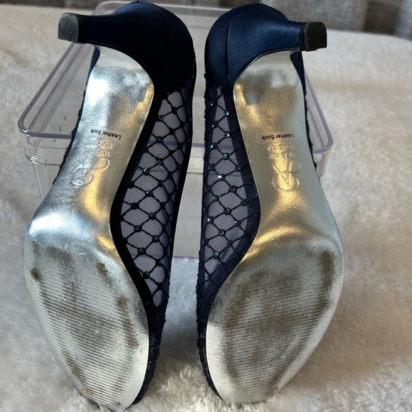 Adrianna Papell navy blue mesh peep toe heels with rhinestones. Size 8W - Picture 6 of 11